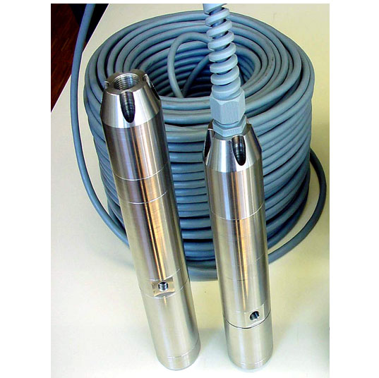 GGUN-FL24 Flow-through downhole field fluorometers